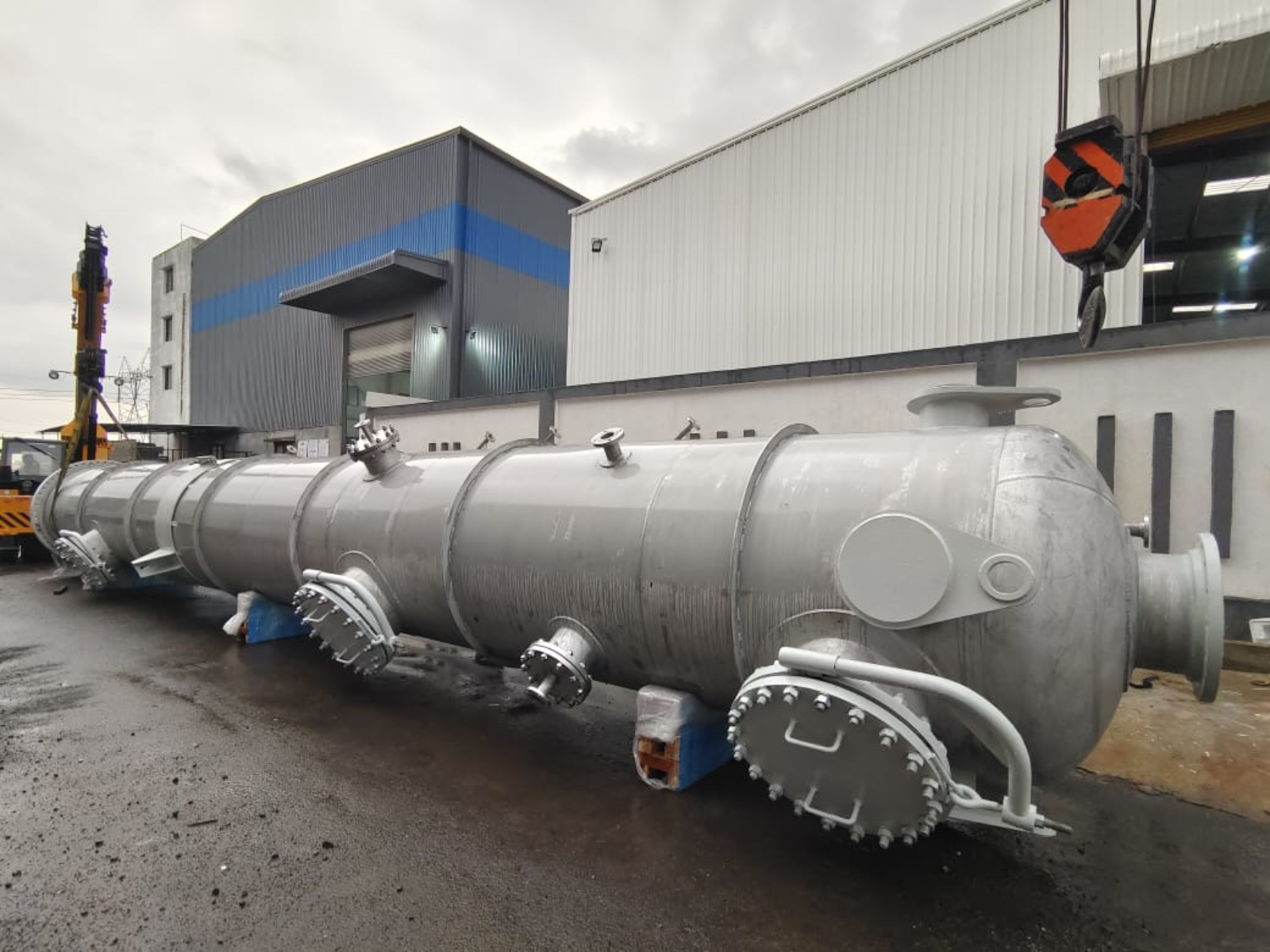 Distillation Column Manufacturers, Suppliers & Exporters